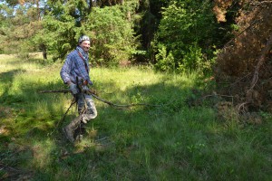 Pavel odklízí větve